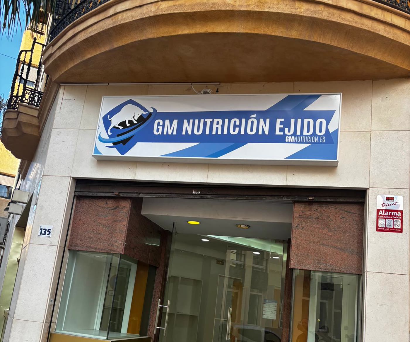 Fachada de GM Nutrición Ejido en Calle Cervantes 135